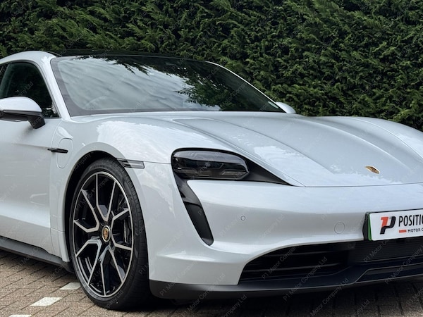 Used Porsche Taycan 2023 for sale - 76135819: Photo 17