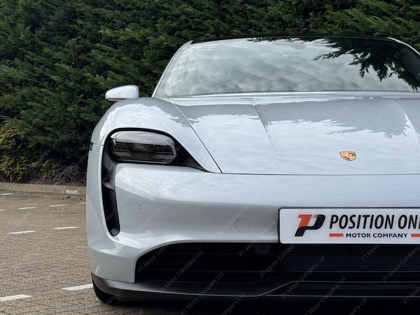 Used Porsche Taycan 2023 for sale - 76135819: Photo 18