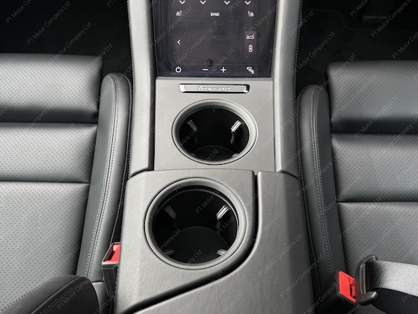Used Porsche Taycan 2023 for sale - 76135819: Photo 28