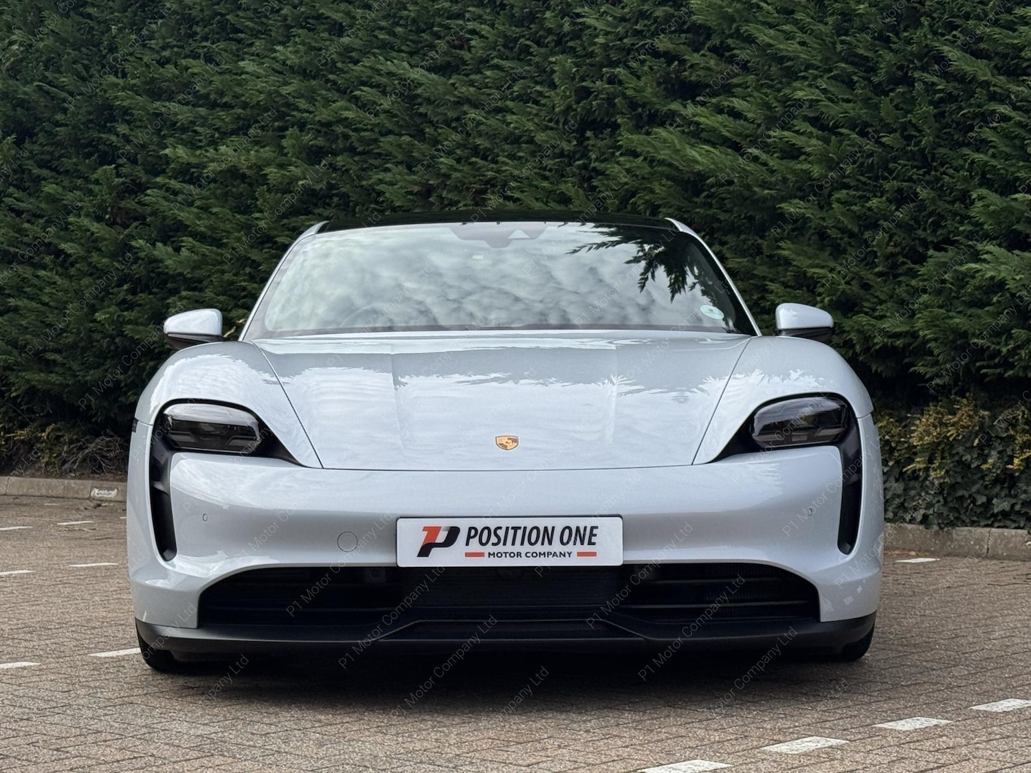 Used Porsche Taycan 2023 for sale - 76135819: Photo 3