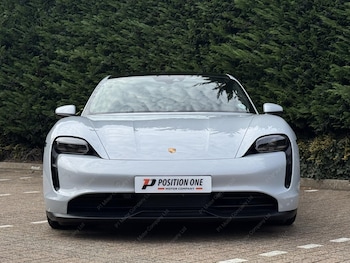 Used Porsche Taycan 2023 for sale - 76135819: Photo