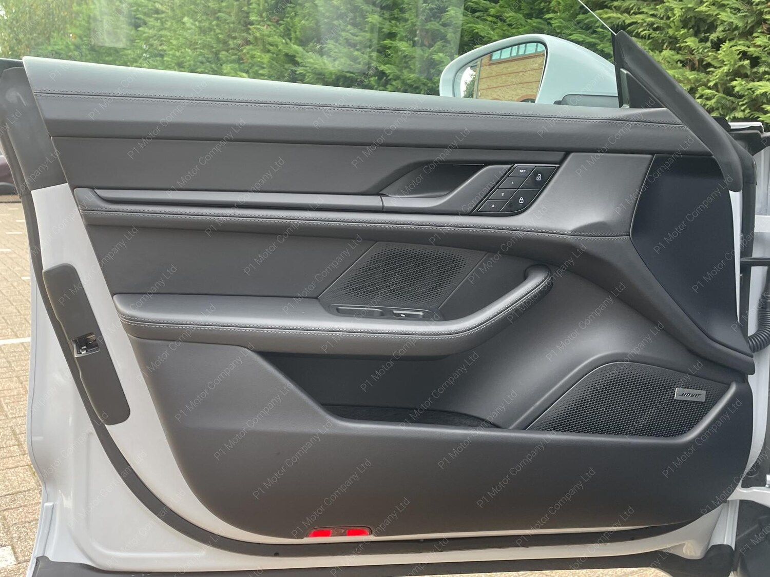 Used Porsche Taycan 2023 for sale - 76135819: Photo 40