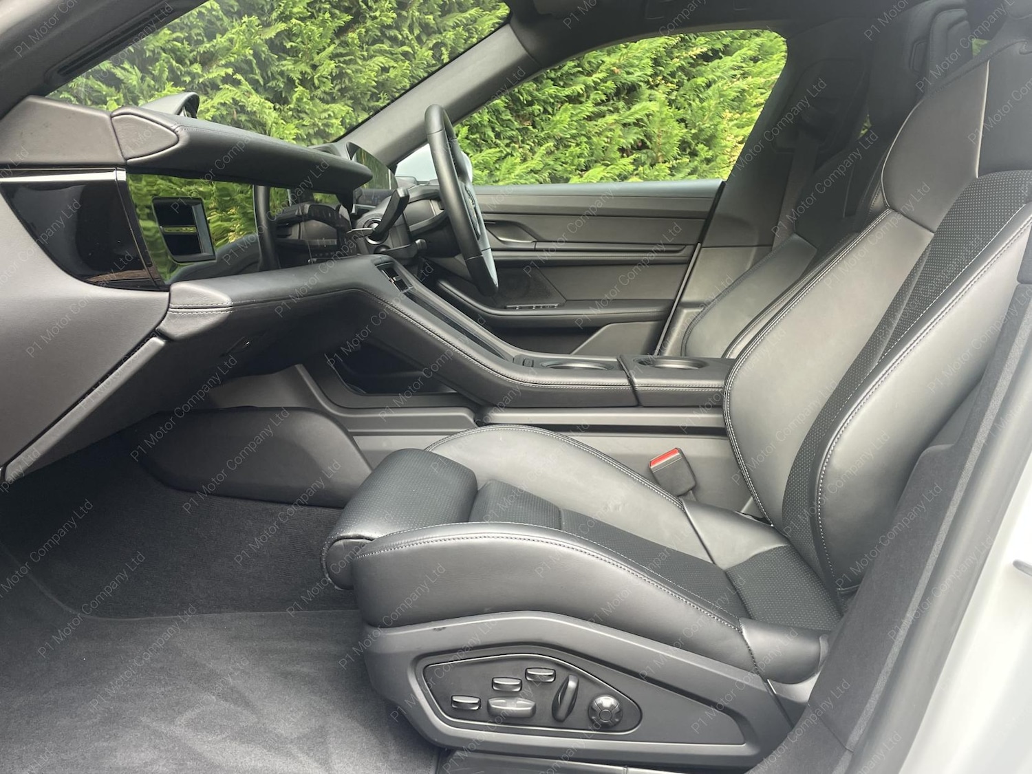 Used Porsche Taycan 2023 for sale - 76135819: Photo 44