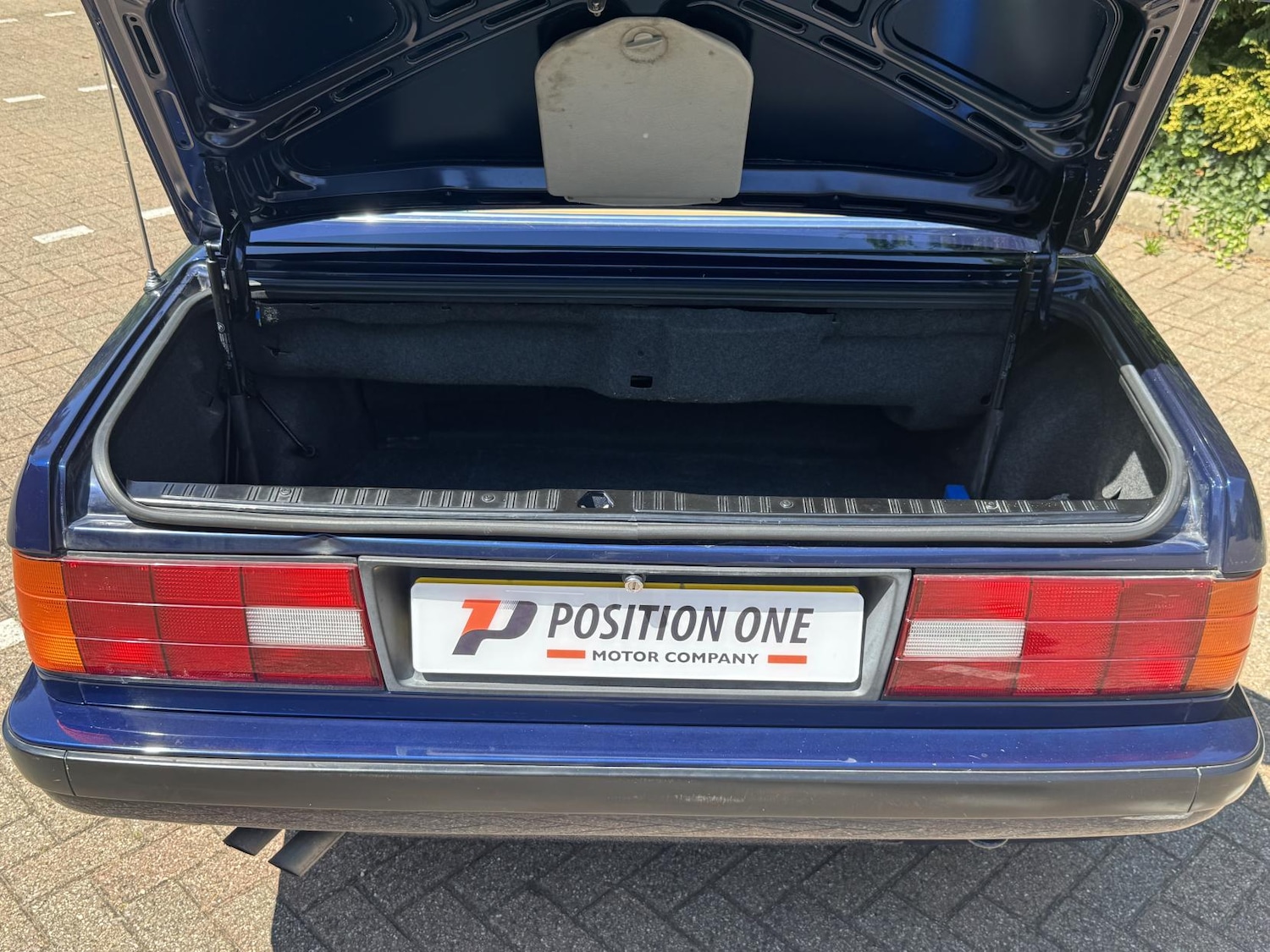 Vehicle 76