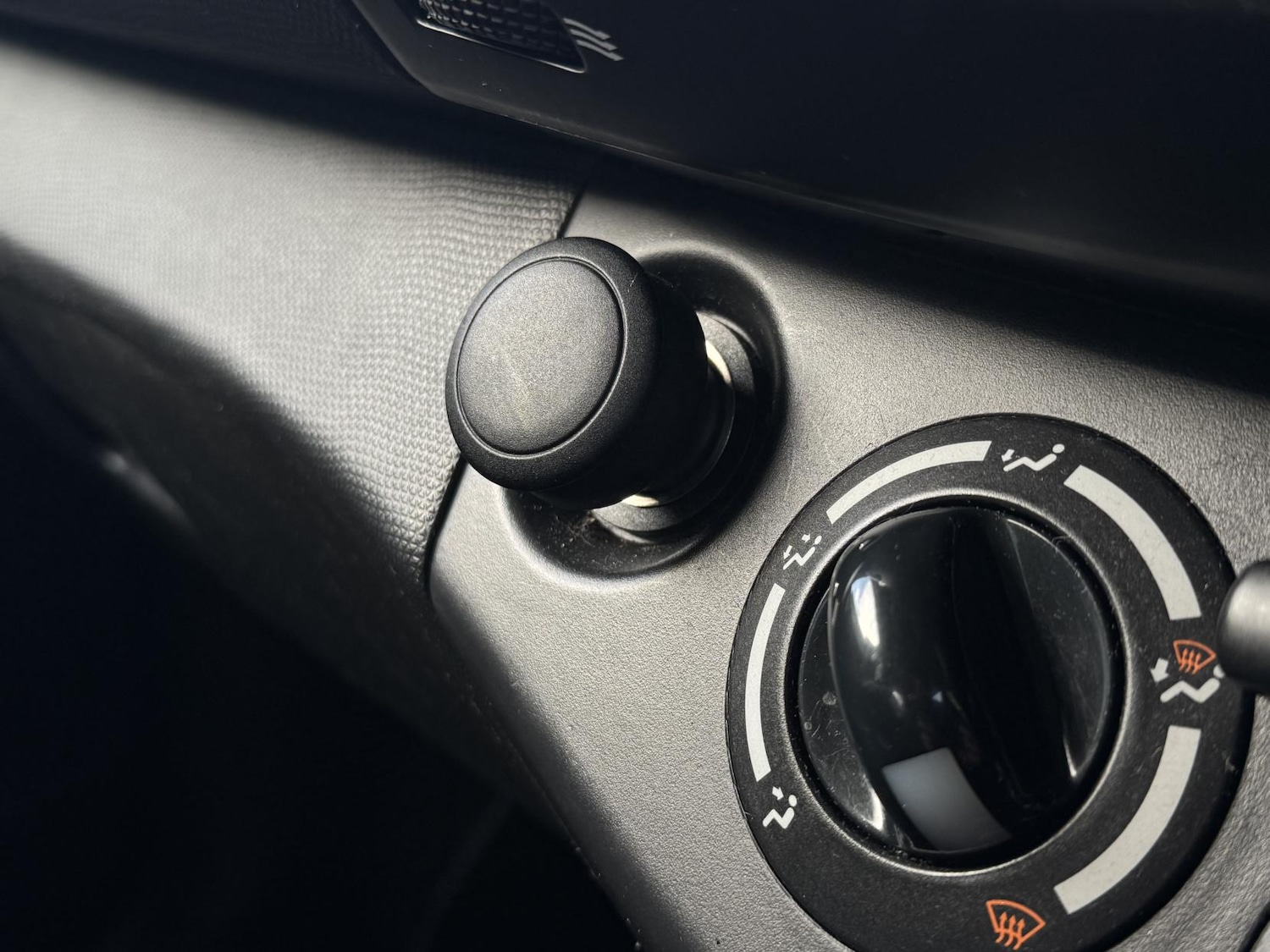 Used Nissan Micra 2010 for sale - 77721799: Photo 30