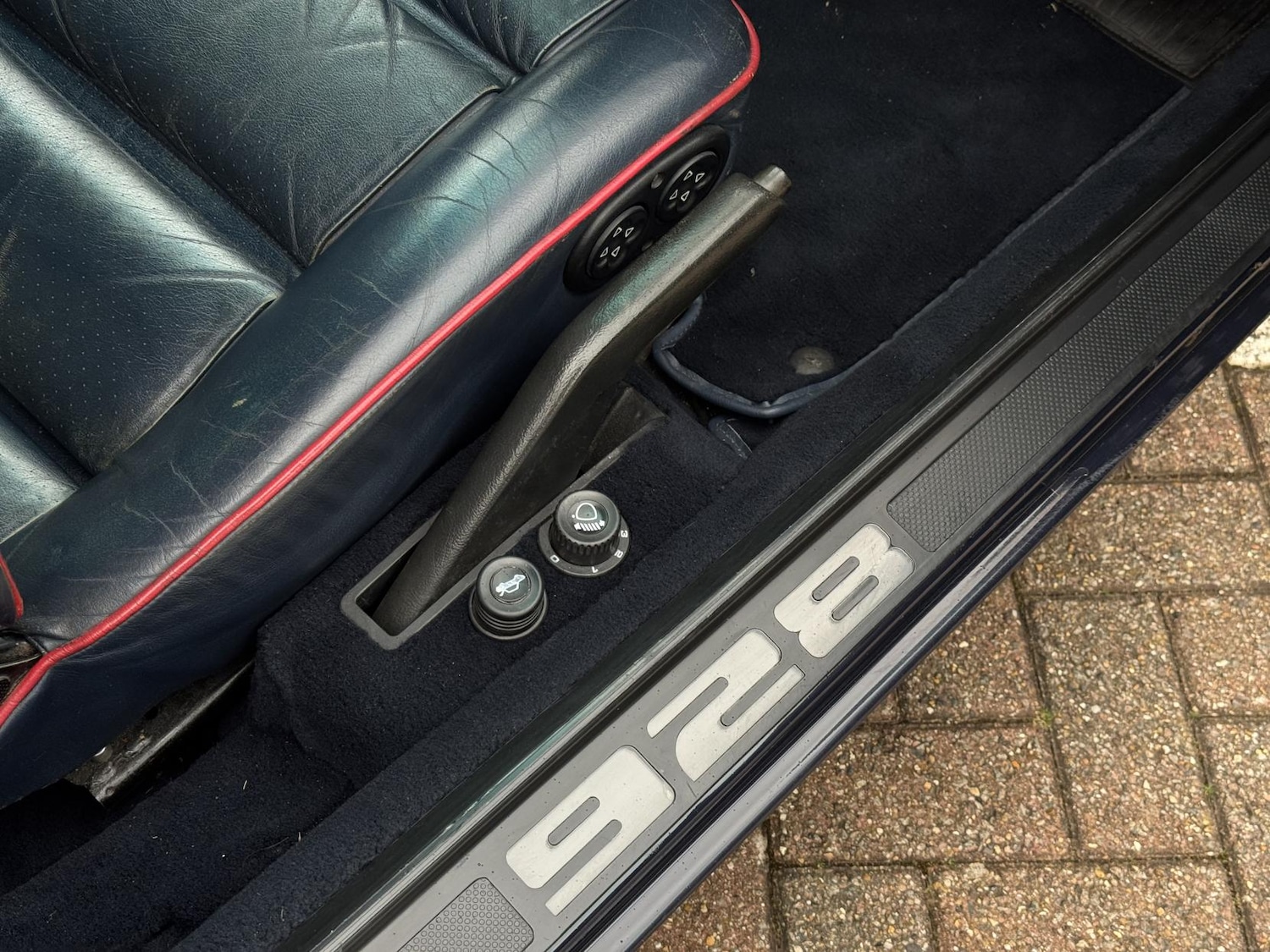 Used Porsche 928 1986 for sale - 77653316: Photo 22