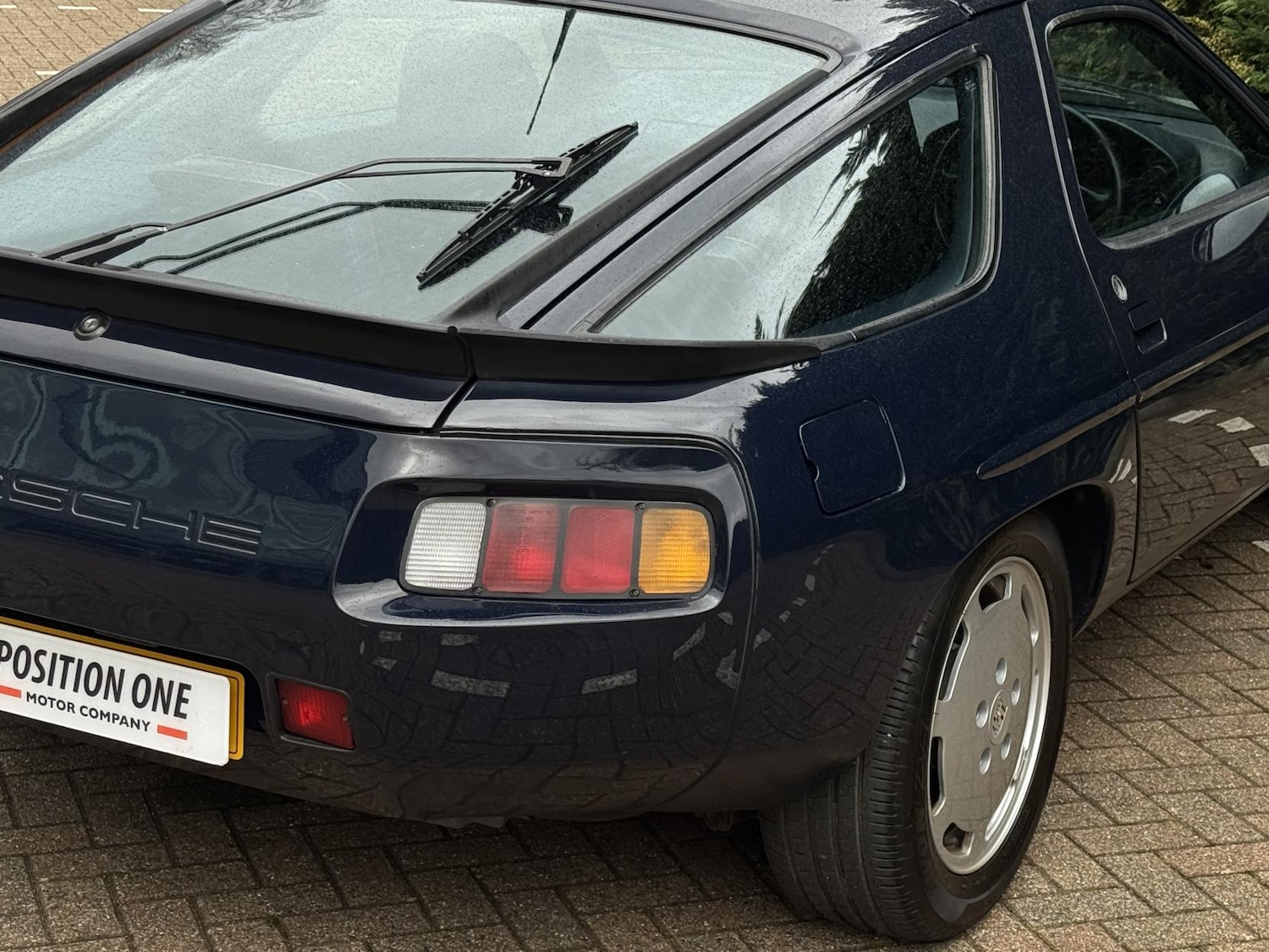 Used Porsche 928 1986 for sale - 77653316: Photo 42