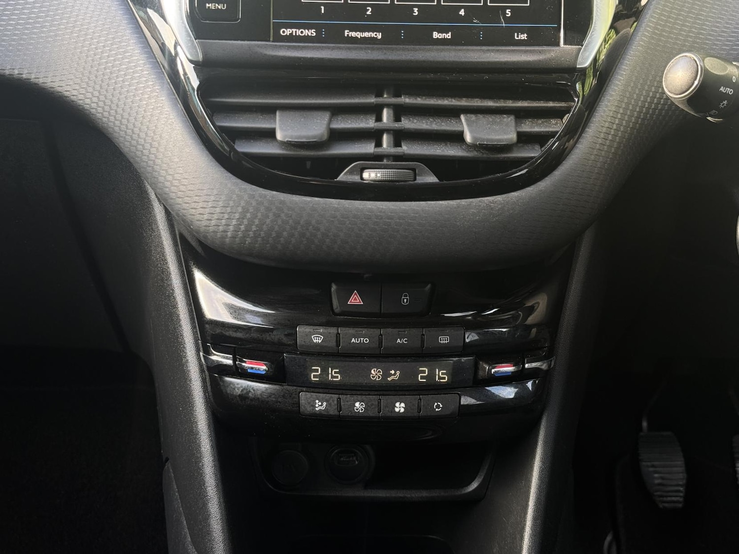 Used Peugeot 208 2019 for sale - 76568433: Photo 26