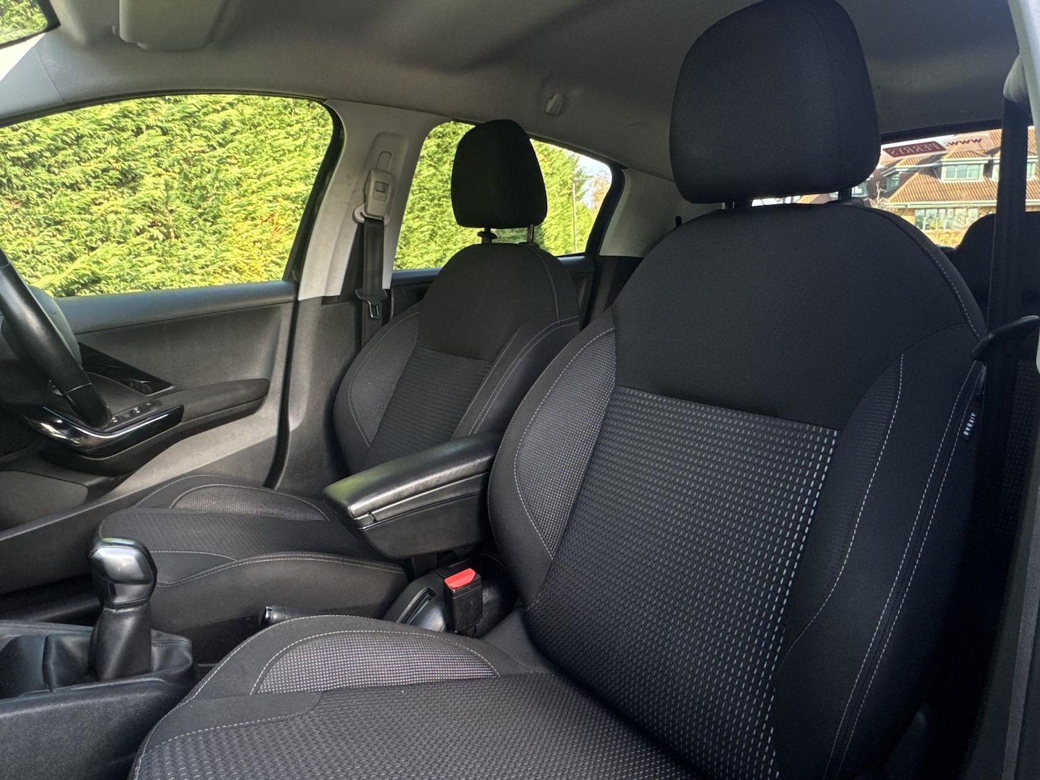 Used Peugeot 208 2019 for sale - 76568433: Photo 44