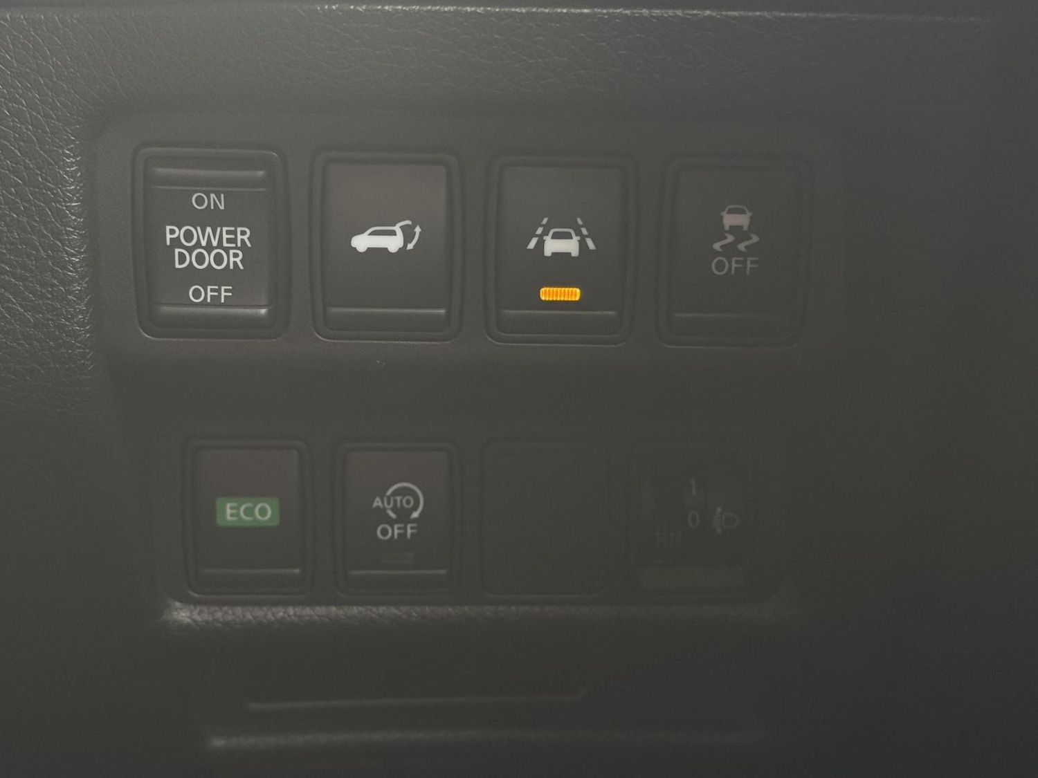 Used Nissan X-Trail 2018 for sale - 76480153: Photo 36