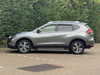 Used Nissan X-Trail 2018 for sale - 76480153: Photo