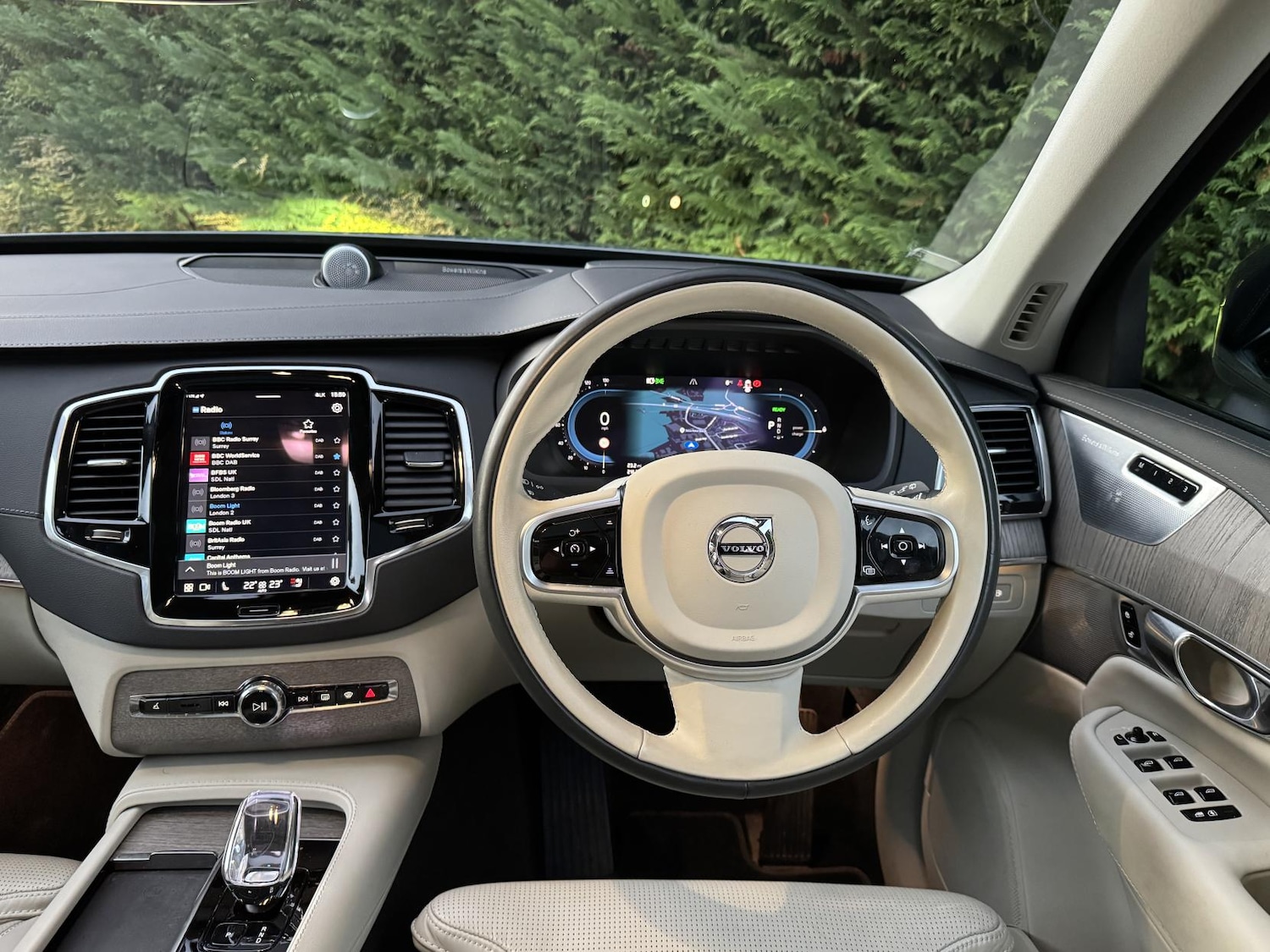 Used Volvo XC90 2023 for sale - 77008873: Photo 33