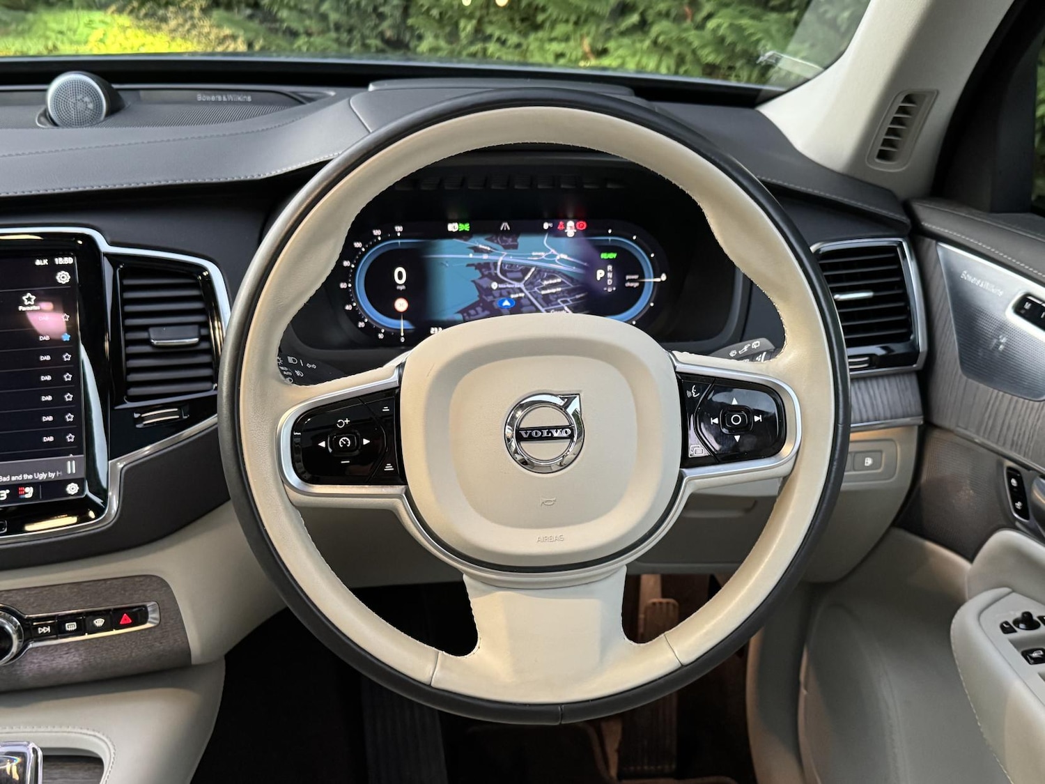 Used Volvo XC90 2023 for sale - 77008873: Photo 37