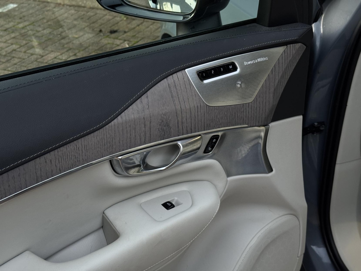 Used Volvo XC90 2023 for sale - 77008873: Photo 40