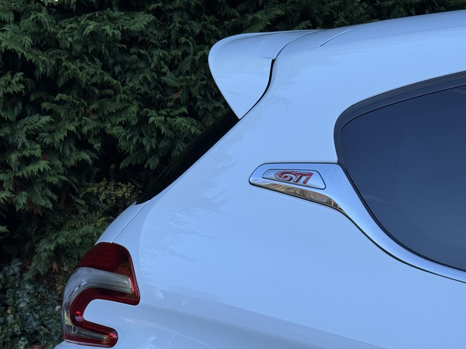 Used Peugeot 208 2015 for sale - 77248156: Photo 14