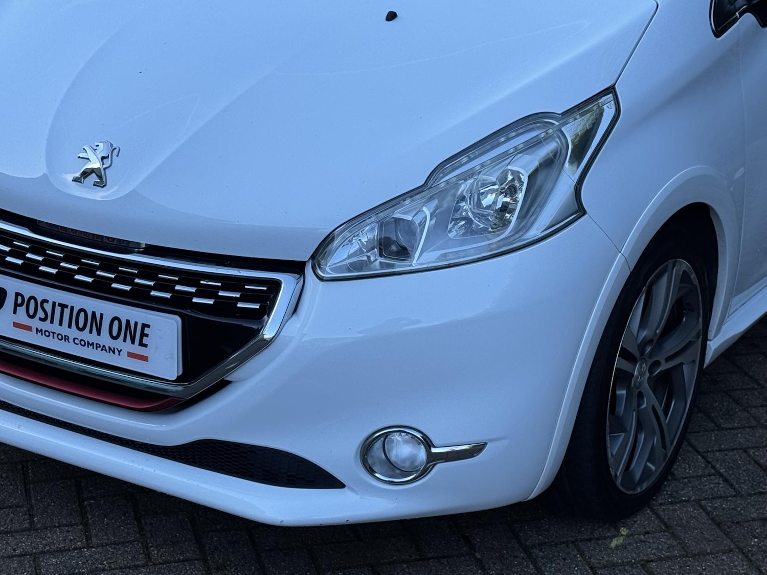 Used Peugeot 208 2015 for sale - 77248156: Photo 21