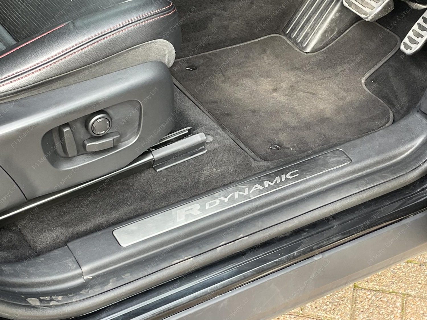 Used Land Rover Discovery Sport 2020 for sale - 76146828: Photo 25