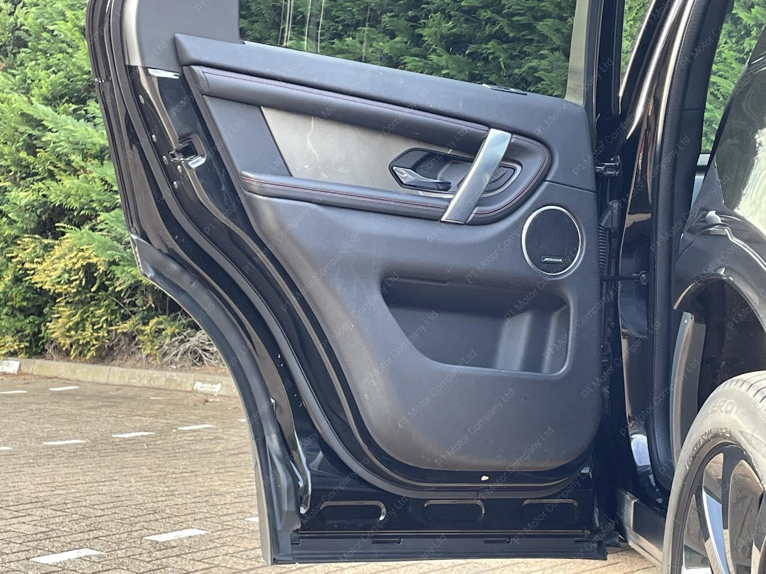 Used Land Rover Discovery Sport 2020 for sale - 76146828: Photo 64