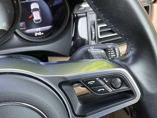 Used Porsche Macan 2019 for sale - 75562637: Photo 35