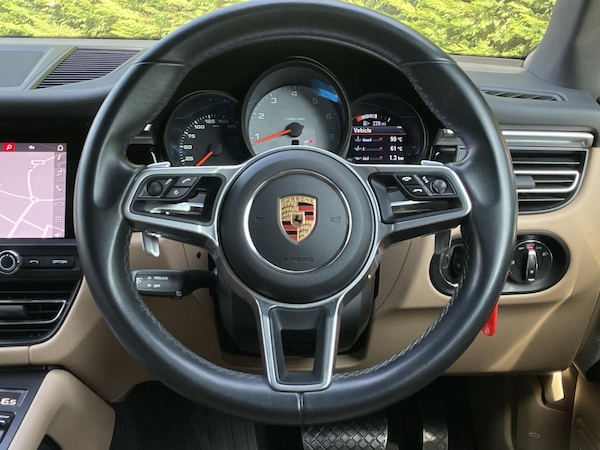 Used Porsche Macan 2019 for sale - 75562637: Photo 36