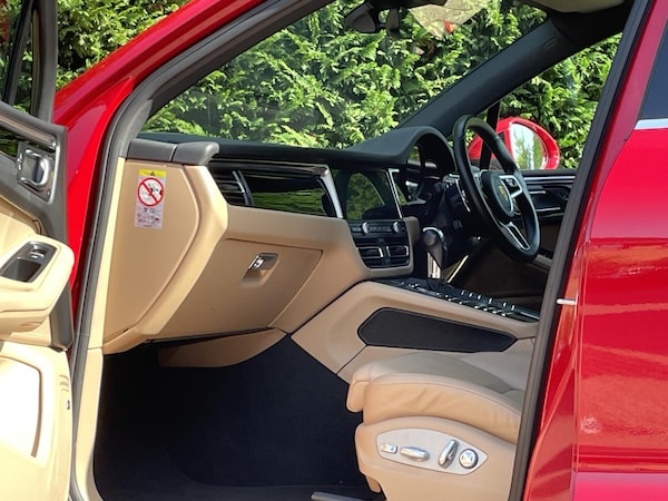 Used Porsche Macan 2019 for sale - 75562637: Photo 41