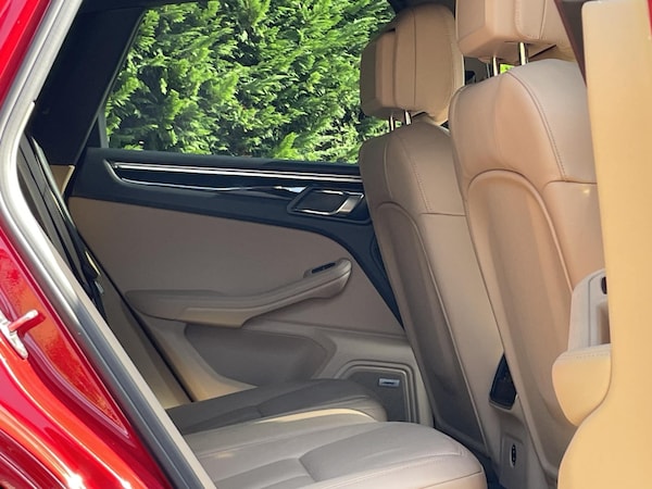 Used Porsche Macan 2019 for sale - 75562637: Photo 53