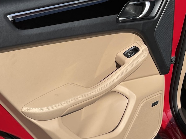 Used Porsche Macan 2019 for sale - 75562637: Photo 57