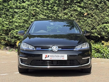 Used Volkswagen Golf 2016 for sale - 78683544: Photo