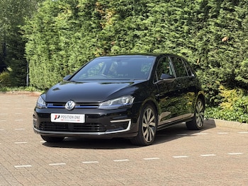 Used Volkswagen Golf 2016 for sale - 78683544: Photo