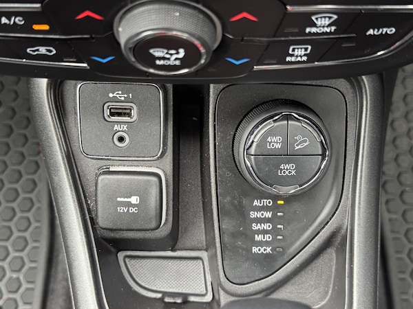 Used Jeep Compass 2020 for sale - 76222970: Photo 33