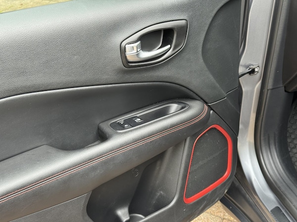 Used Jeep Compass 2020 for sale - 76222970: Photo 44