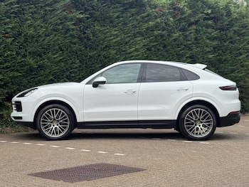 Used Porsche Cayenne 2023 for sale - 75362739: Photo