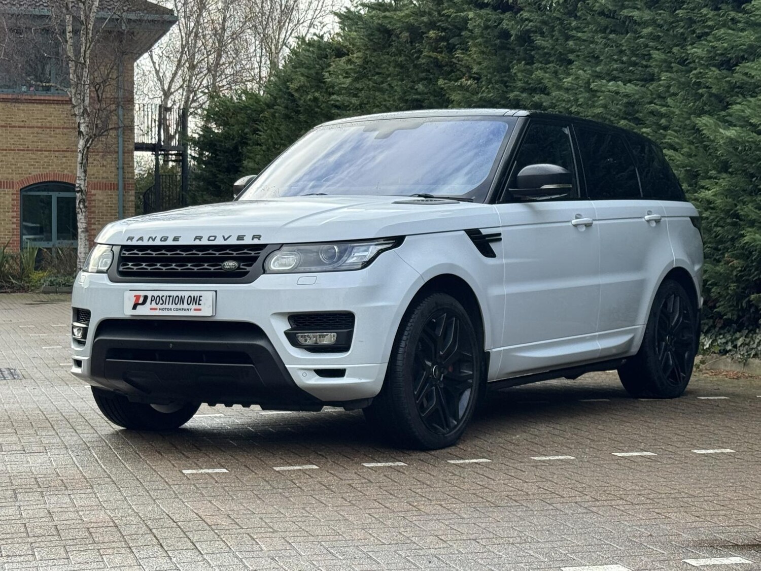 Used Land Rover Range Rover Sport 2016 for sale - 77495146: Photo 4