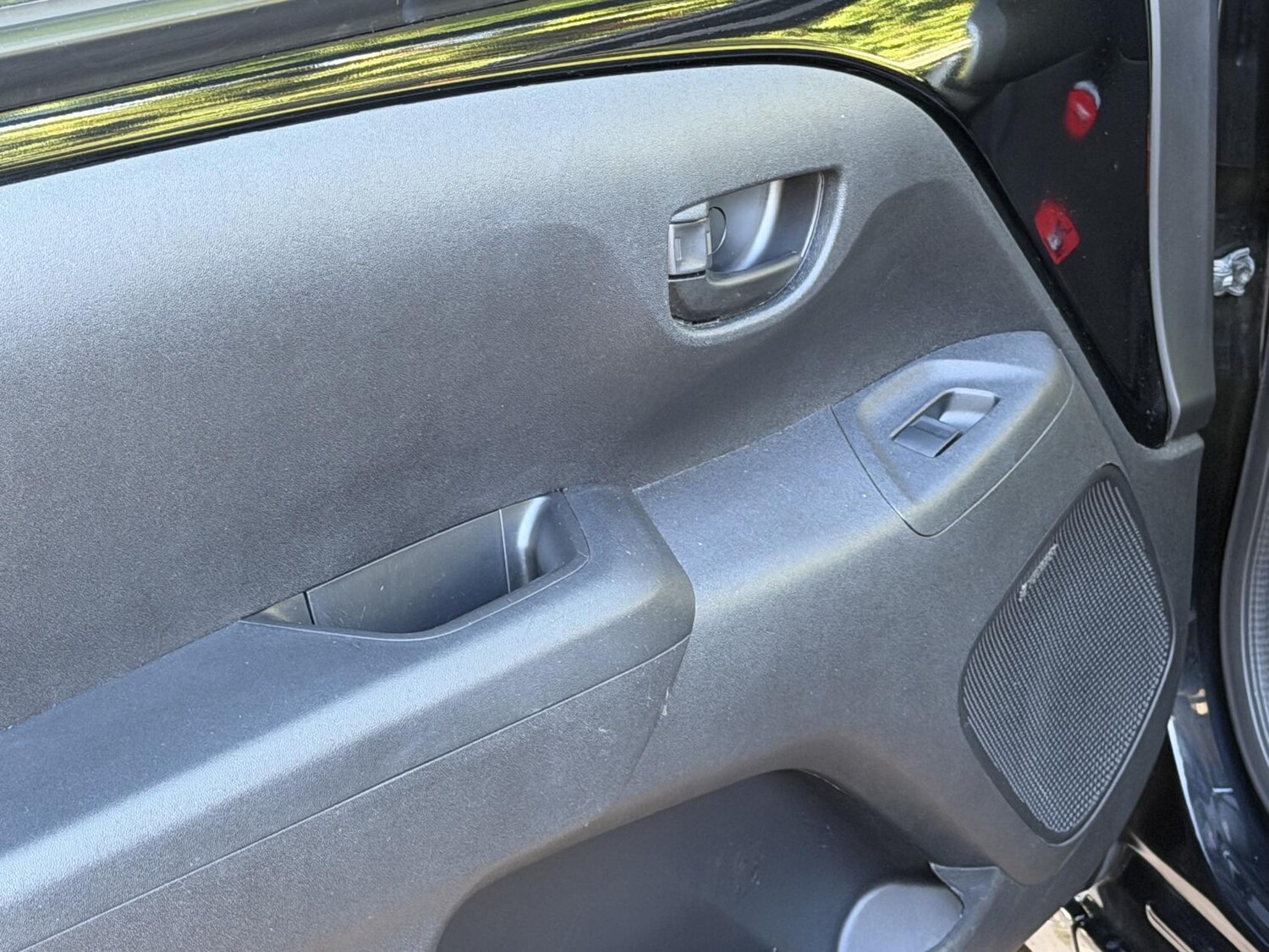 Used Peugeot 108 2016 for sale - 76377156: Photo 38