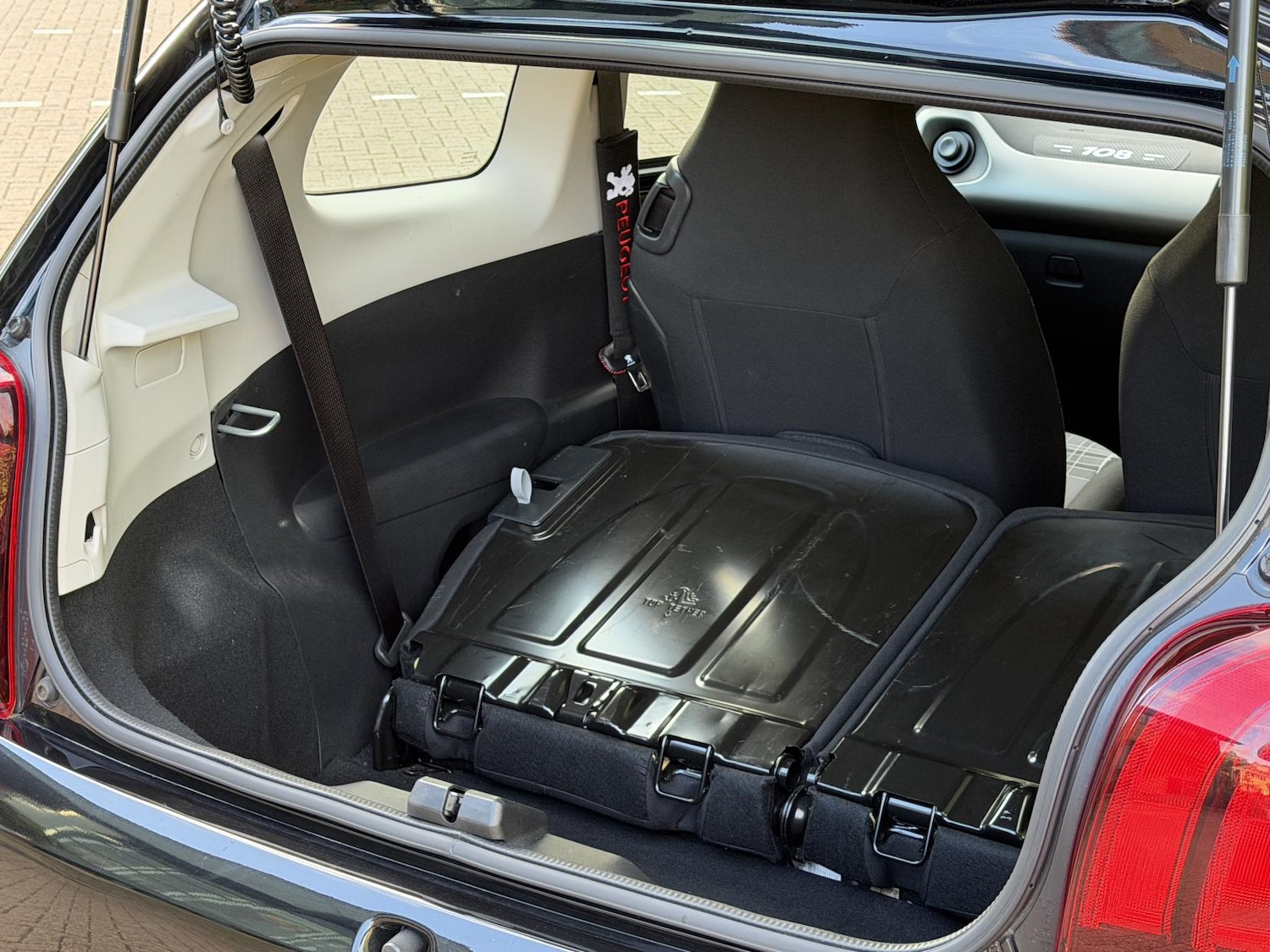 Used Peugeot 108 2016 for sale - 76377156: Photo 54