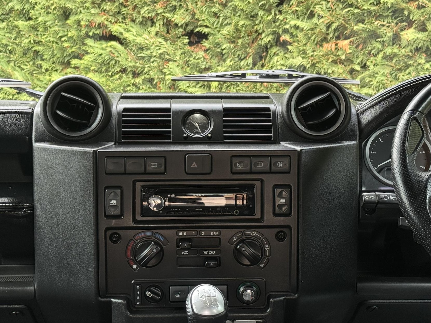 Used Land Rover Defender 2009 for sale - 77906983: Photo 12