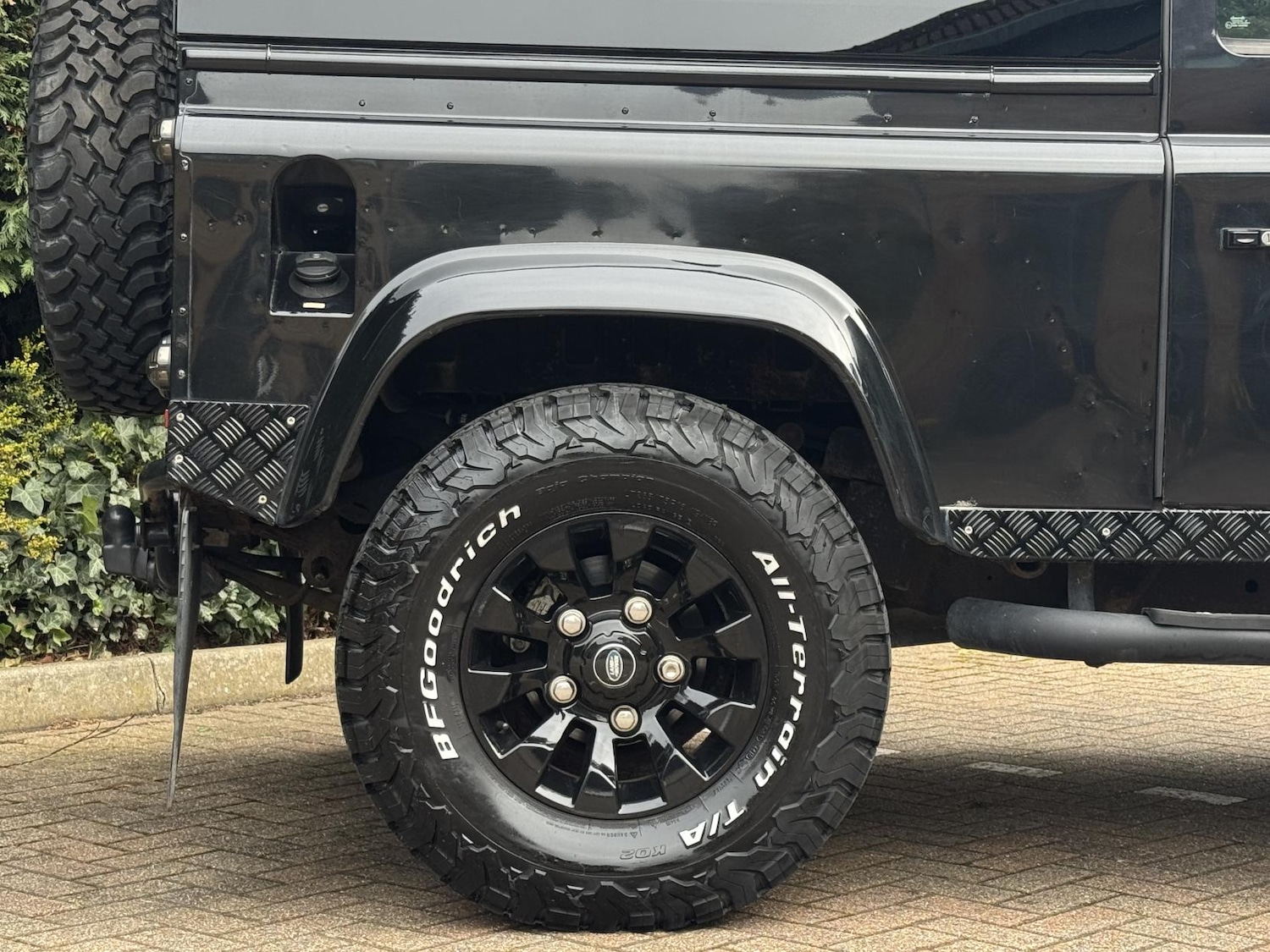 Used Land Rover Defender 2009 for sale - 77906983: Photo 16