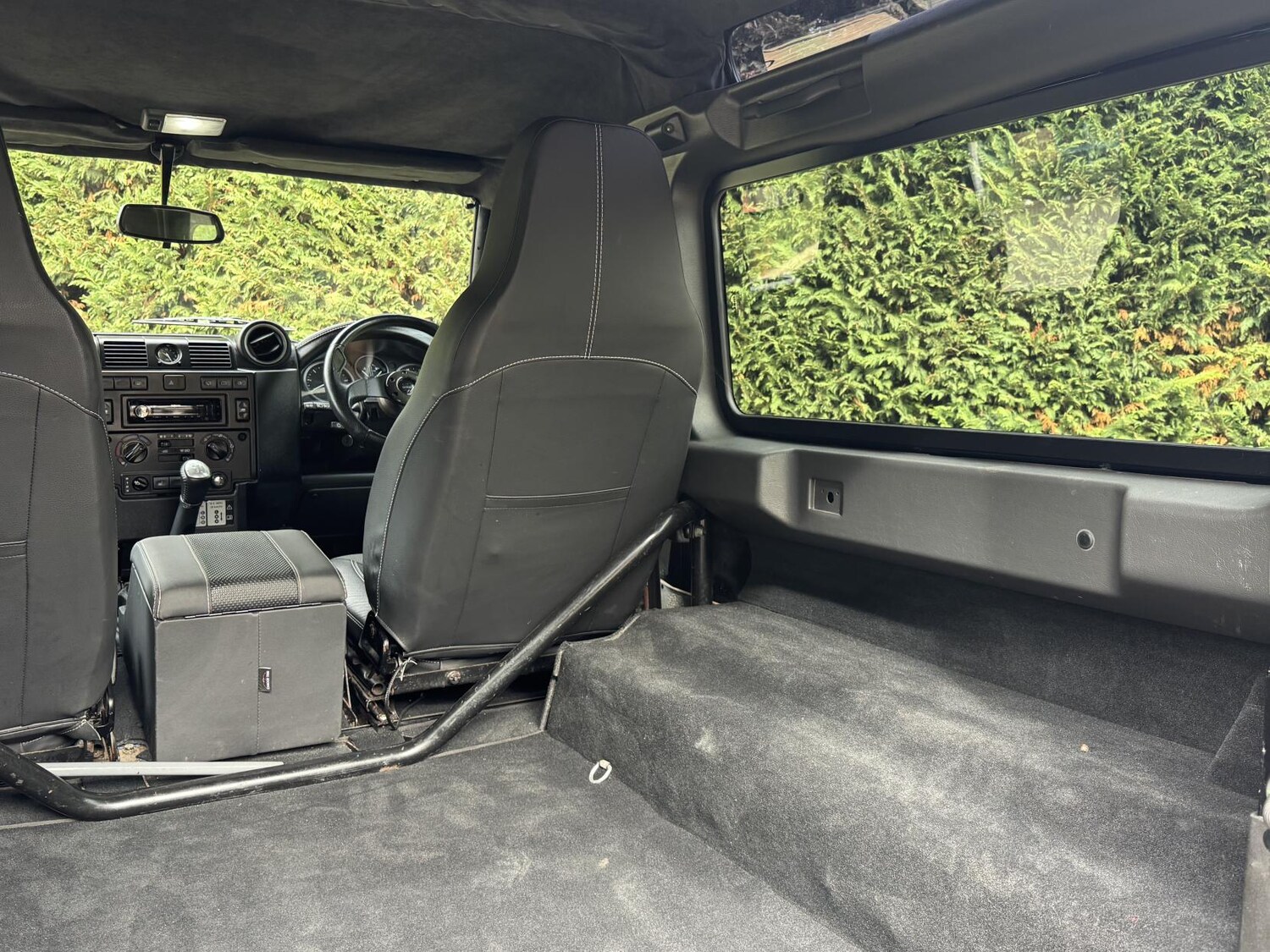 Used Land Rover Defender 2009 for sale - 77906983: Photo 54