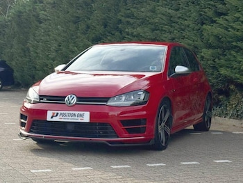 Used Volkswagen Golf 2015 for sale - 76059175: Photo