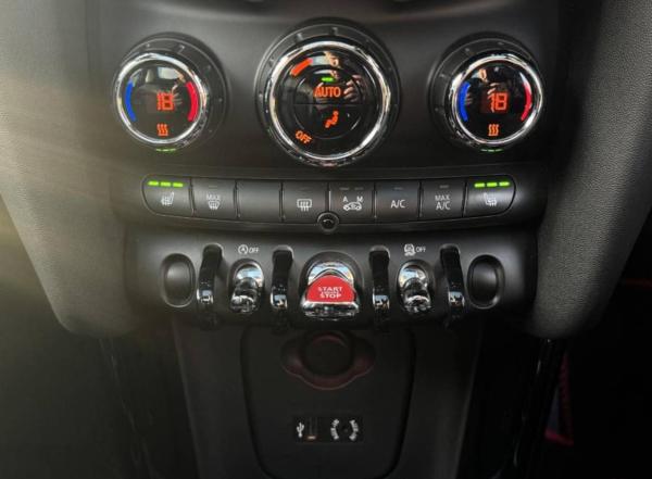 Used MINI Hatch 2016 for sale - 76606426: Photo 32