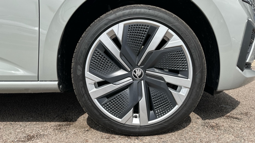 Used Skoda Scala 2025 for sale - 76869317: Photo 19