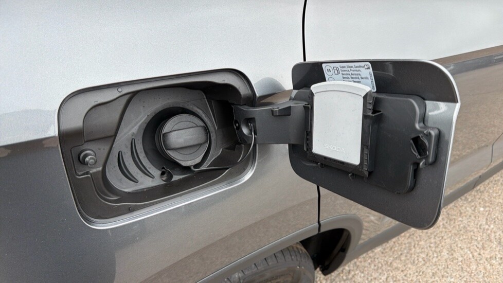 Used Skoda Karoq 2025 for sale - 77031335: Photo 26