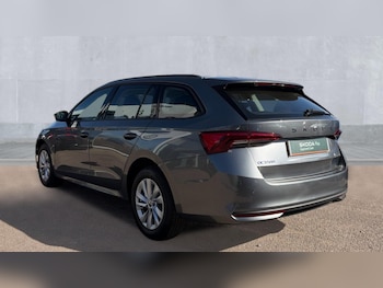 Used Skoda Octavia 2024 for sale - 75921828: Photo