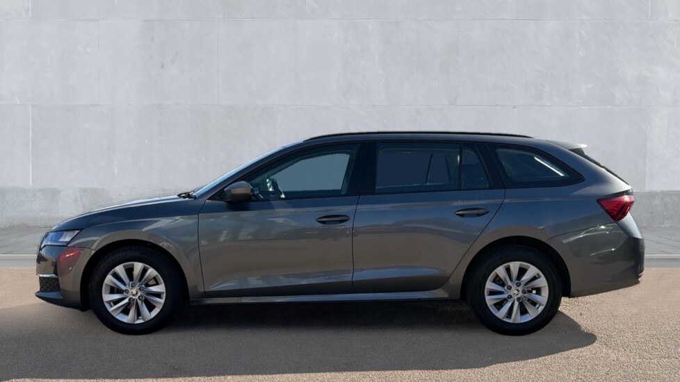 Used Skoda Octavia 2024 for sale - 75921828: Photo 9