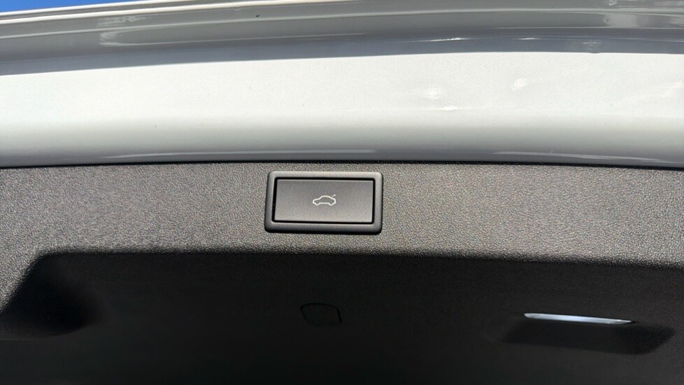 Used Skoda Enyaq 2024 for sale - 75902050: Photo 27