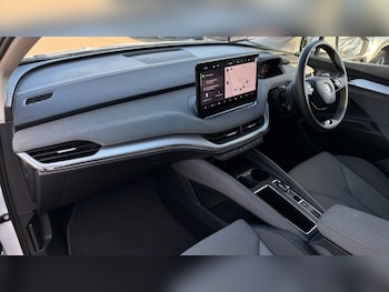Used Skoda Enyaq 2024 for sale - 75902050: Photo