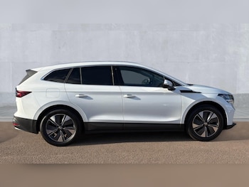 Used Skoda Enyaq 2024 for sale - 75902050: Photo