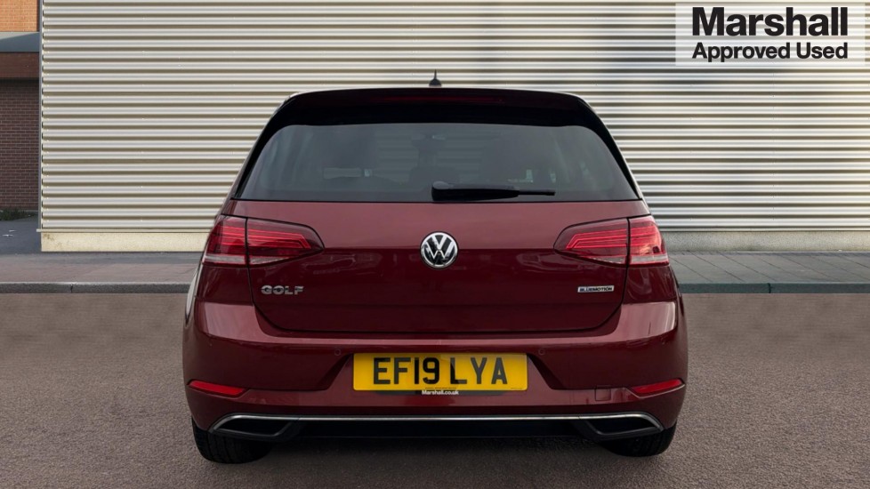 Used Volkswagen Golf 2019 for sale - 76874610: Photo 4