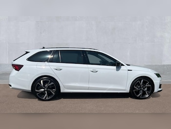 Used Skoda Octavia 2025 for sale - 75618502: Photo
