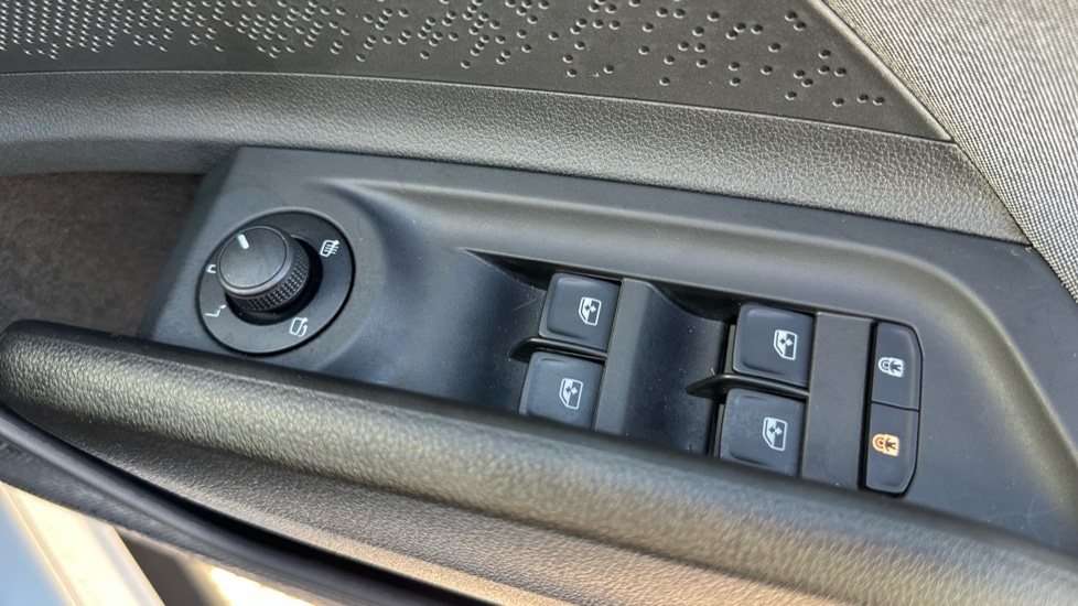 Used Skoda Enyaq 2025 for sale - 76575119: Photo 31